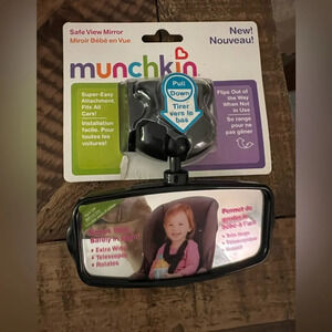 Munchkin Adjustable Backseat Car Mirror New Nwt